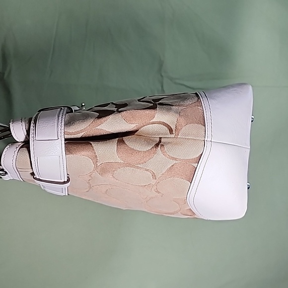 COPY - Coach Hamptons White Signature w Leather & Python Trim Silver hardware B… - Picture 7 of 12